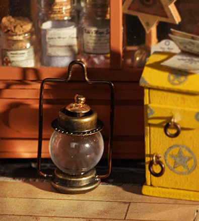 DIY Miniature House Kit: Kiki's Magic Emporium - Image 17