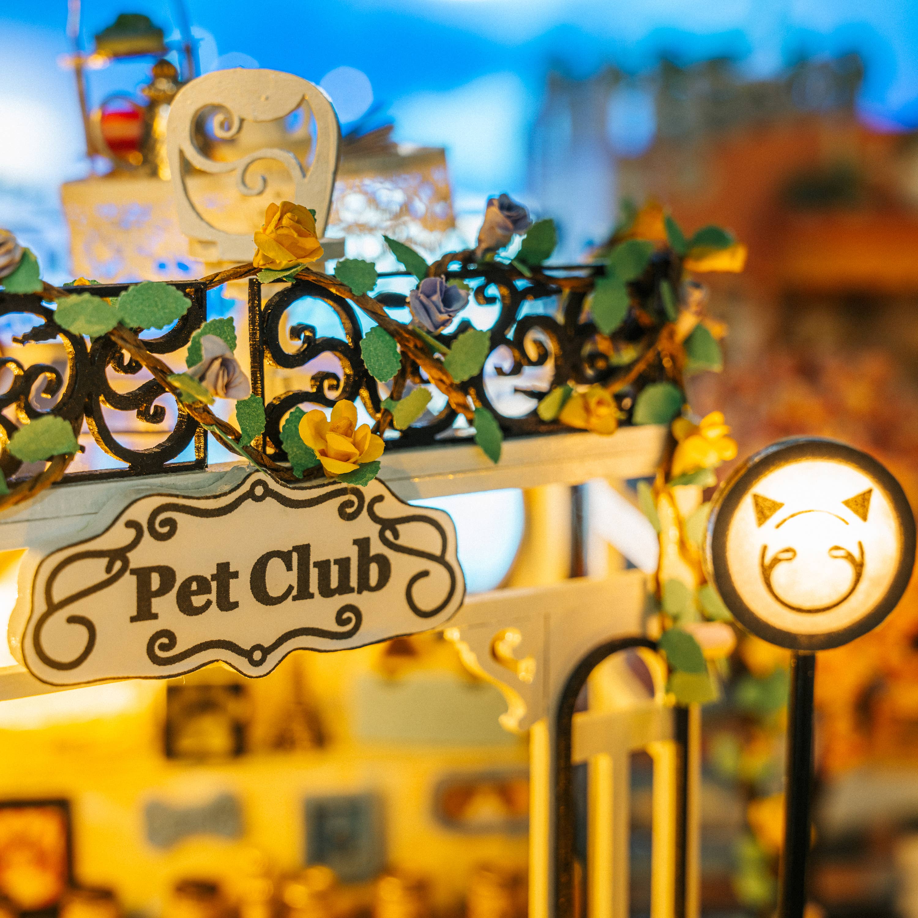 DIY Miniature House Kit: Pet Club - Image 6