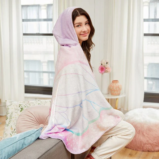 Fairy Garden Winged Blanket - Image 2