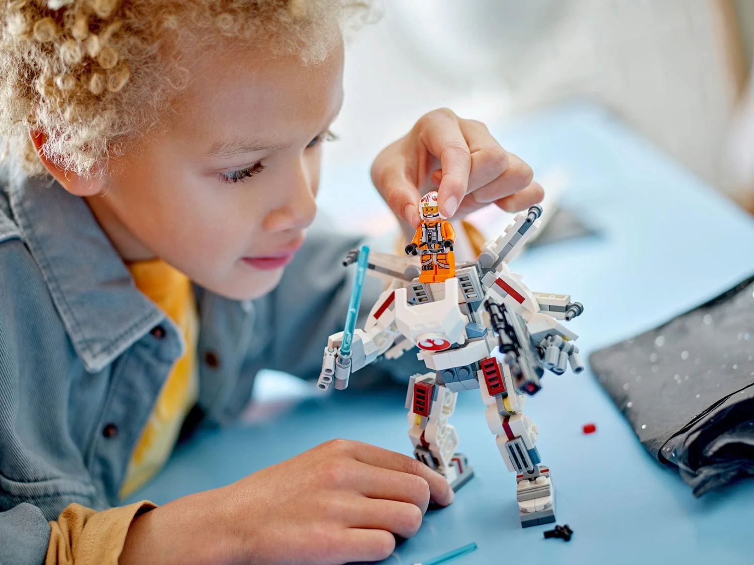 Luke Skywalker™ X-Wing™ Mech - Image 4
