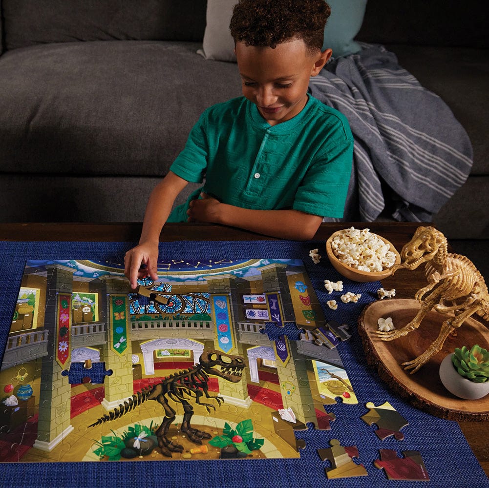 Museum At Midnight - A Seek & Find Glow Puzzle - Image 4