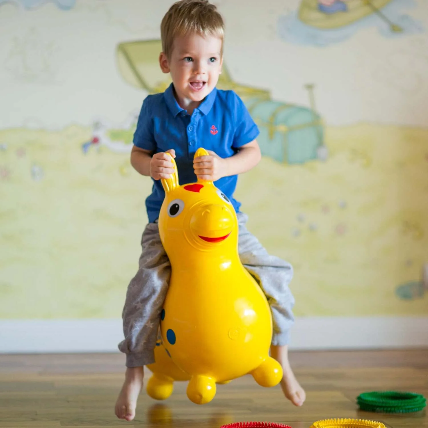 Rody Horse Lime Green W/Pump - Image 4